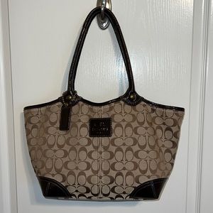 Coach Authentic Signature Logo large shoulder bag
